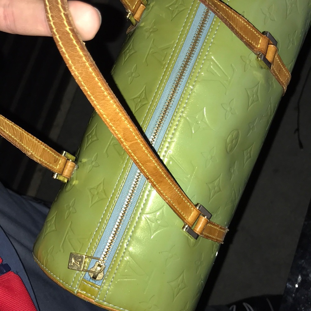 louis Vuitton vernis monogram hand bag.